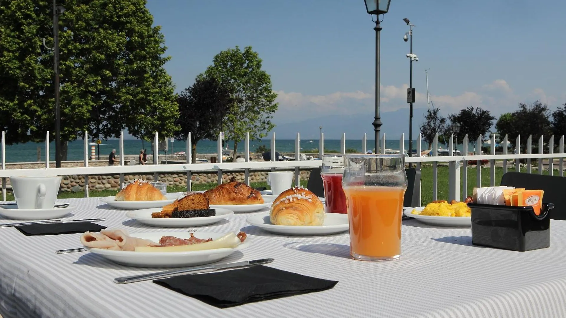 ***  Hotel Campanello Castelnuovo del Garda Italy