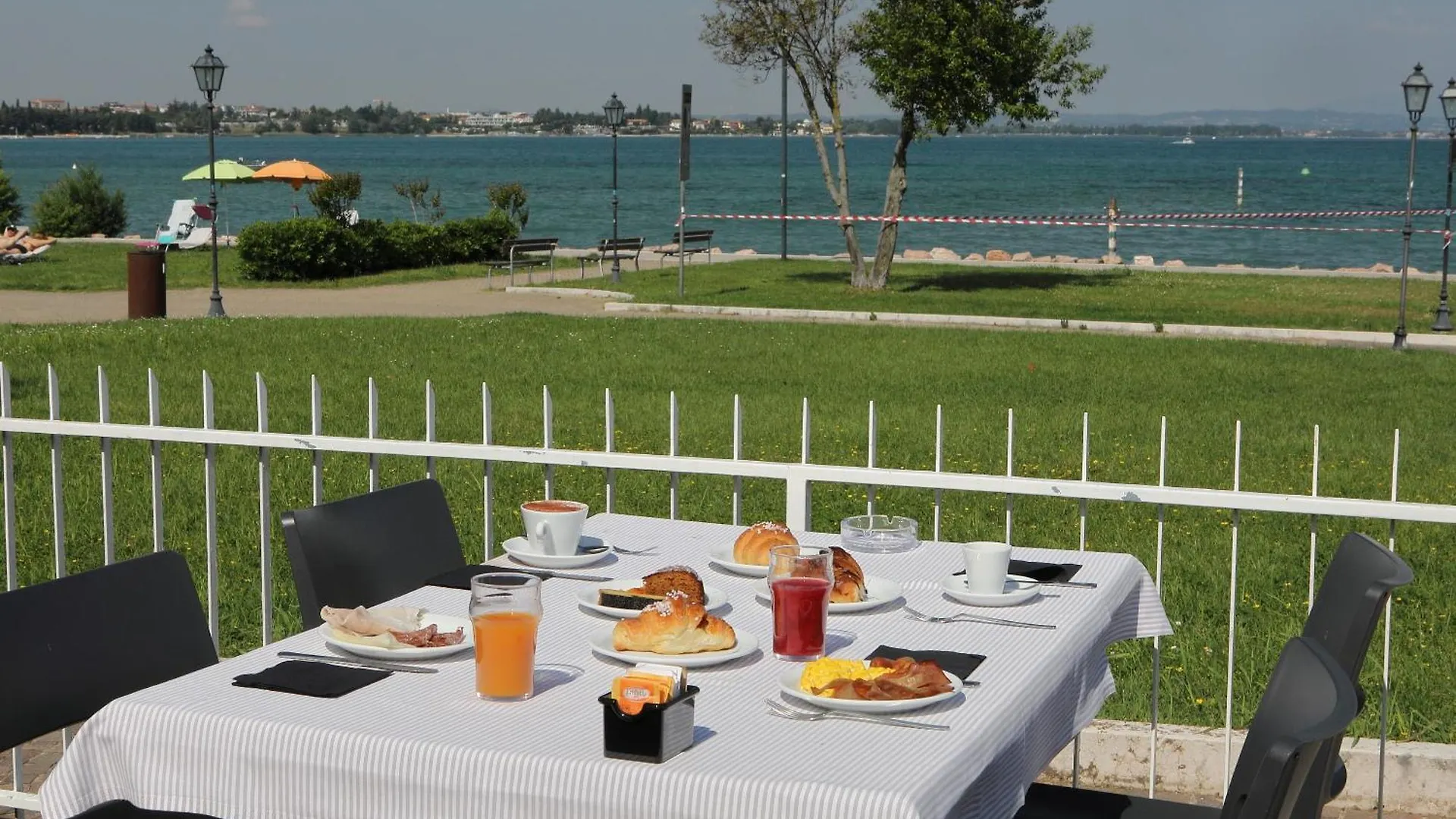 Hotel Campanello Castelnuovo del Garda 3*,