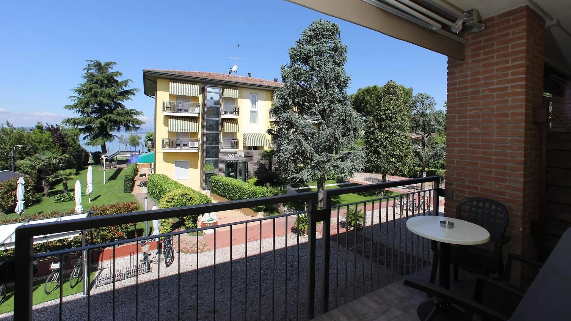 Hotel Campanello Castelnuovo del Garda
