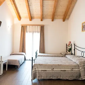 Alloggio per agriturismo Chesini