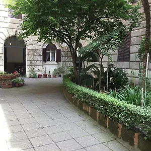  Bed & Breakfast Blue Whale Italy
